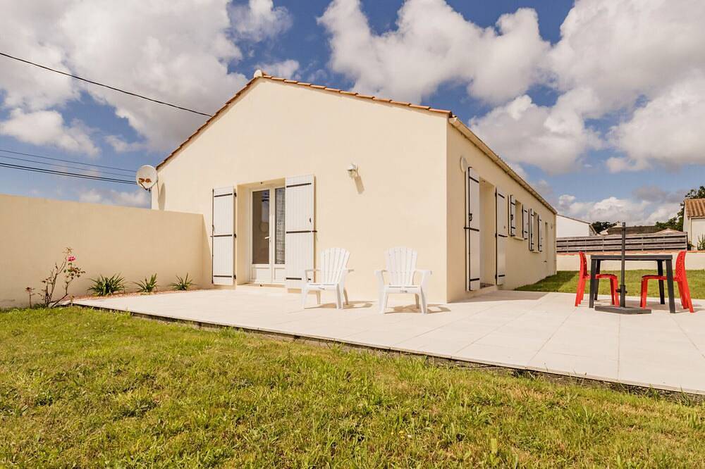 Casa tradicional, cerca de playas, Wifi, jardín in Bourgneuf-en-Retz, Valle del Loira