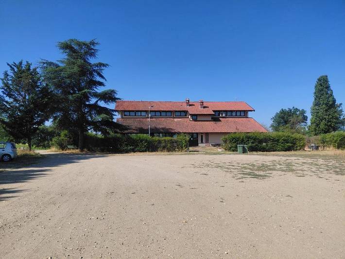 Agriturismo per 2 persone, con Terrazza e Giardino in Provincia di Pavia