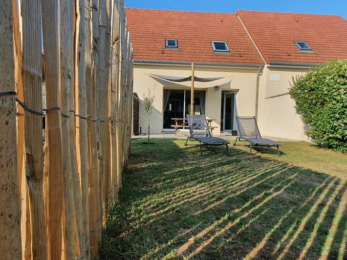 Gîte pour 8 personnes, avec jardin