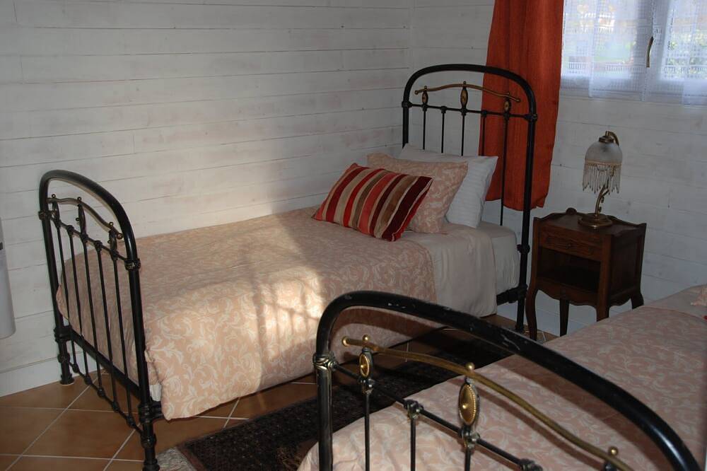 \"Bliss 59\" - Magnifique chalet avec jardin in Le Pin (Calvados), Région de Lisieux