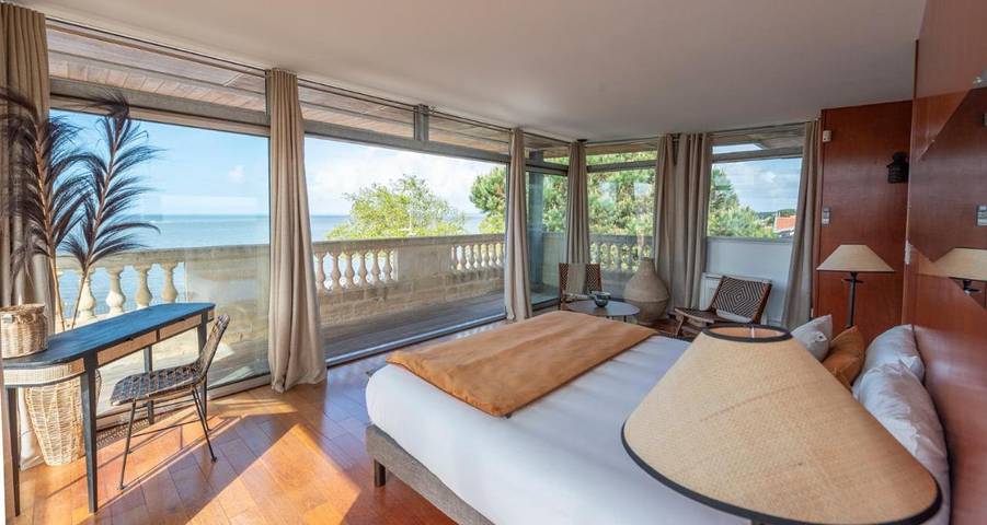 Location de vacances pour 10 personnes, avec balcon dans Plage De La Jetee Andernos Les Bains - 3