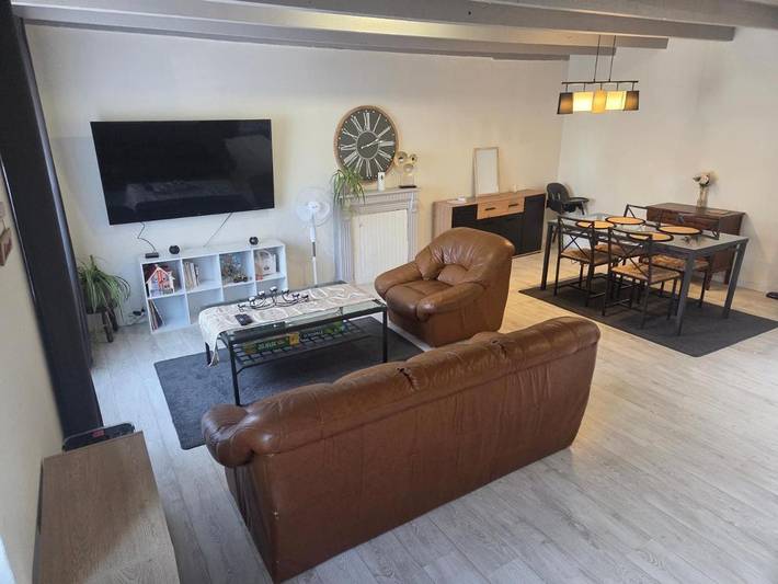 Gîte pour 5 personnes, avec vue et jardin à Plémy