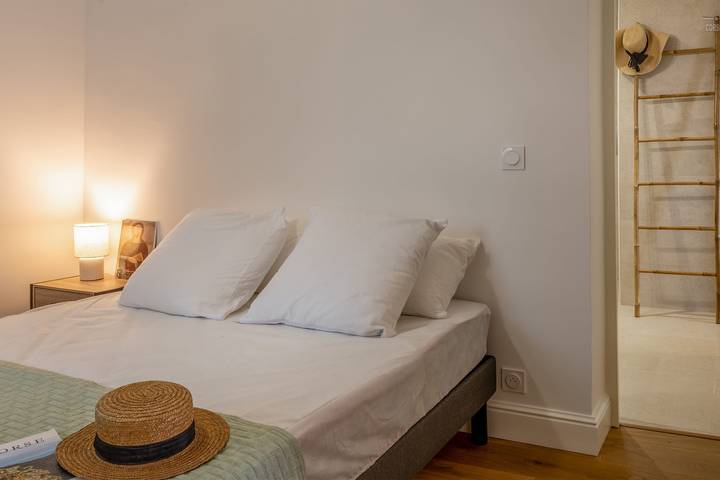 Gîte pour 3 personnes, adapté aux familles à Brando - 2