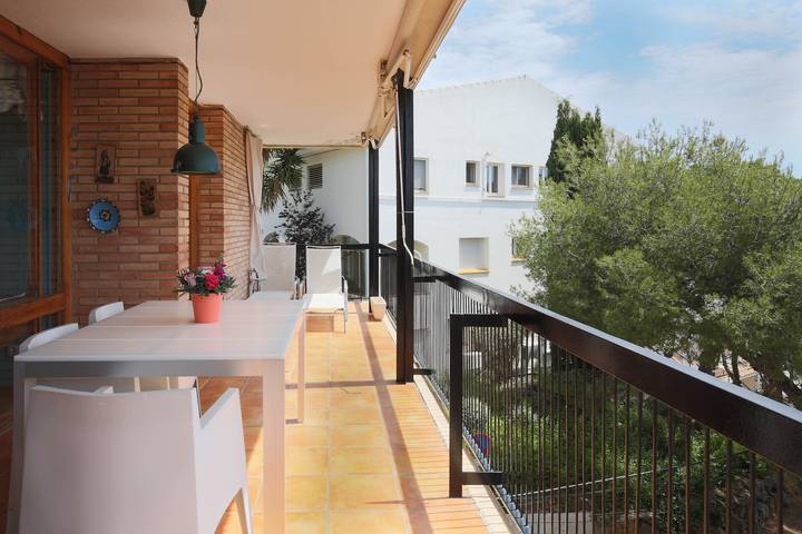Appartement entier, Appartement 'S'agaro' avec piscine partagée, Wi-Fi et climatisation in Sant Feliu de Guíxols, Costa Brava