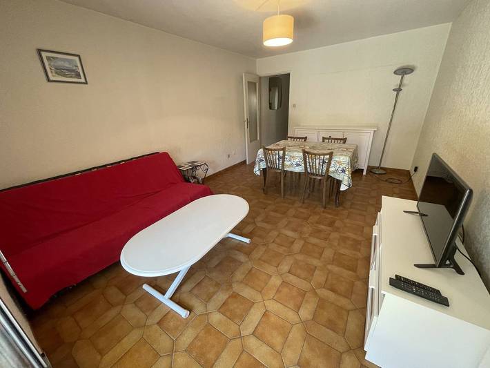 Apartamento vacacional entero, En la playa, nivel jardín, 5/7 personas... WIFI in Saint-Mandrier-sur-Mer, Costa mediterránea (Francia)