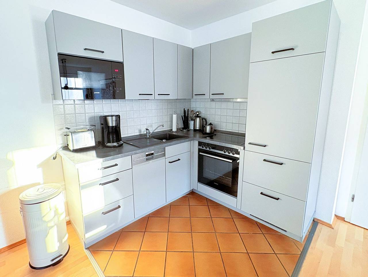 Ganze Wohnung, Familienfreundliche 3-Zimmer-Ferienwohnung mit Balkon nahe Strand Schaabe in Breege, Rügen