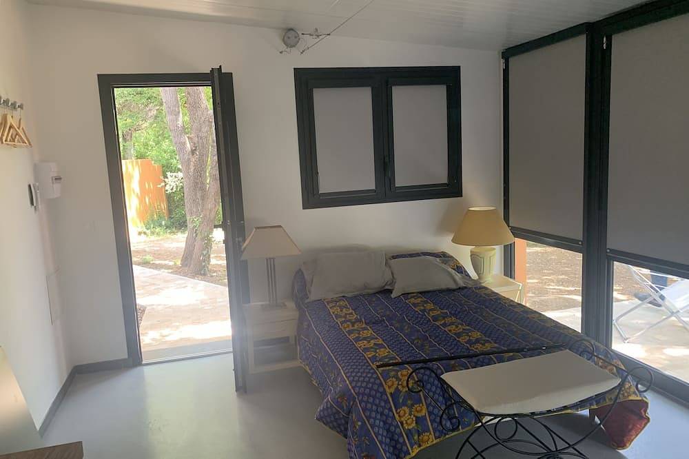 Studio Tout Equipé Dans Résidence Particulière en Plein Centre de Draguignan in Draguignan, Draguignan region