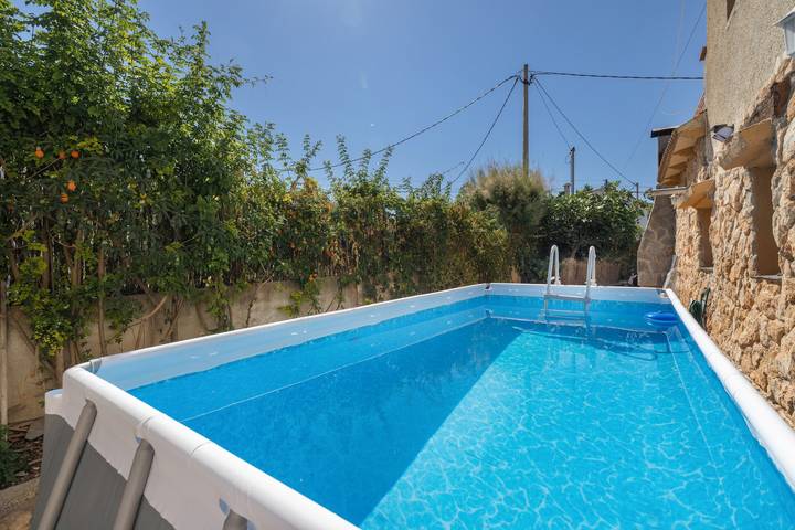 Villa 'Sueños' con piscina privata, patio, barbecue e Wi-Fi vicino a Cunit, Calafell e Comarruga in Bellvei, Costa Daurada