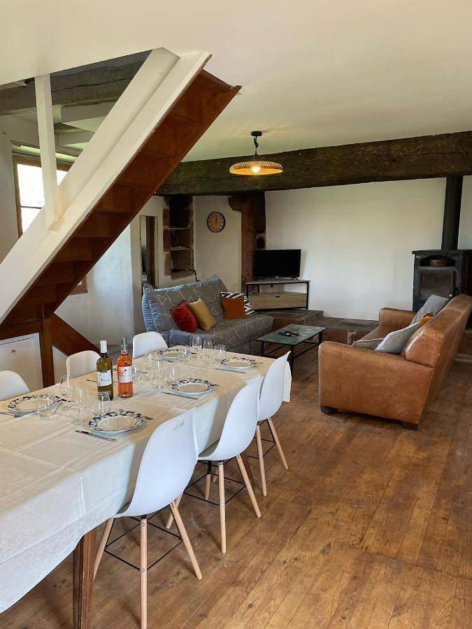 Maison de vacances pour 6 personnes, avec terrasse et jardin ainsi que piscine et vue