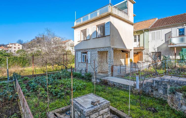 Ferienhaus für 4 Personen, mit Terrasse und Garten - 1
