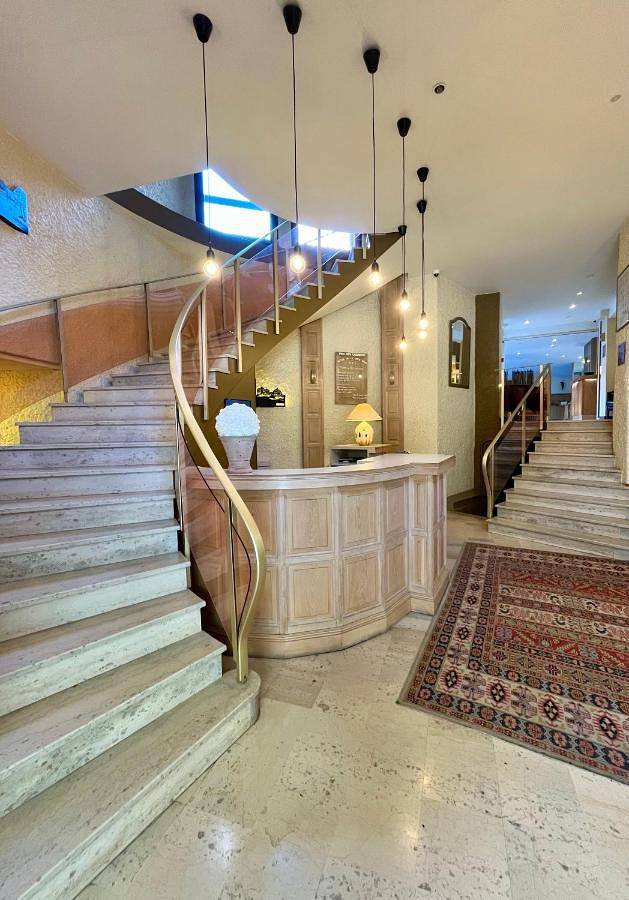 Hôtel pour 3 personnes, avec vue à Rodez - 3