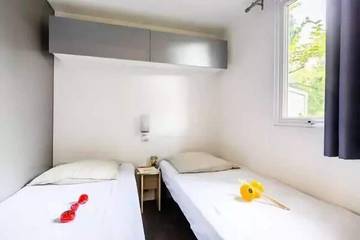 Camping für 4 Personen in Vendays-Montalivet, Côte d’Argent, Bild 2