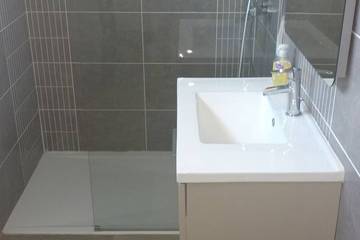 Chambre D’hôte pour 10 Personnes dans Alès, Région d'Alès, Photo 3