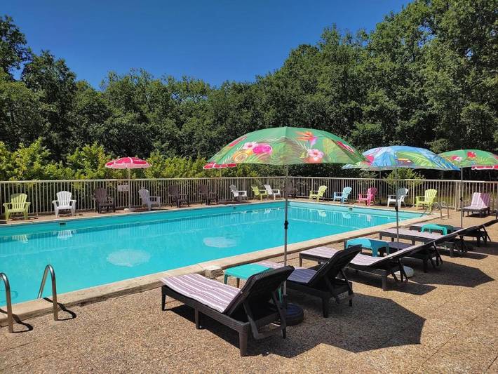 Hôtel pour 2 personnes, avec jardin ainsi que vue et piscine - 1