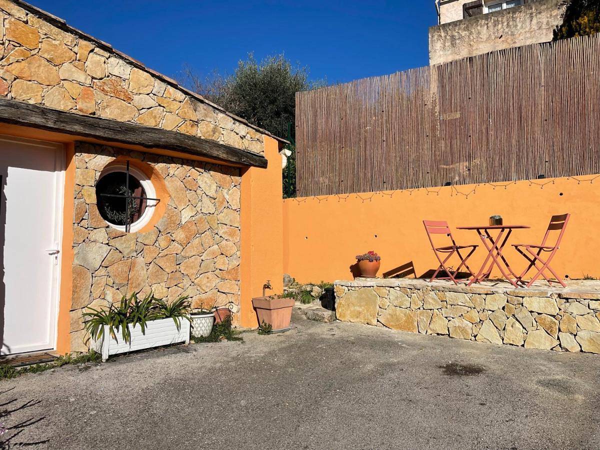 Lou Candelou in Grasse, Côte méditerranéenne (France)