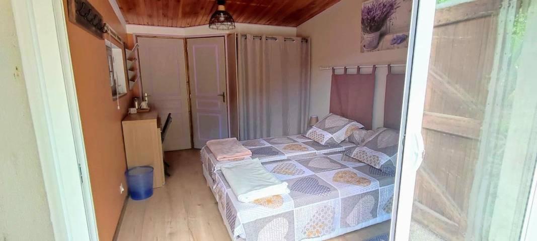 Chambre d’hôte pour 2 personnes, avec jardin et vue à Barjols - 4