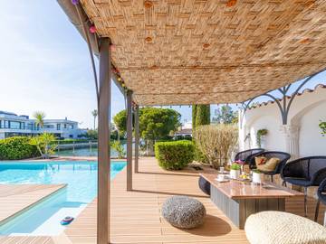 Villa pour 8 Personnes dans Castelló d'Empúries, Costa Brava, Photo 1