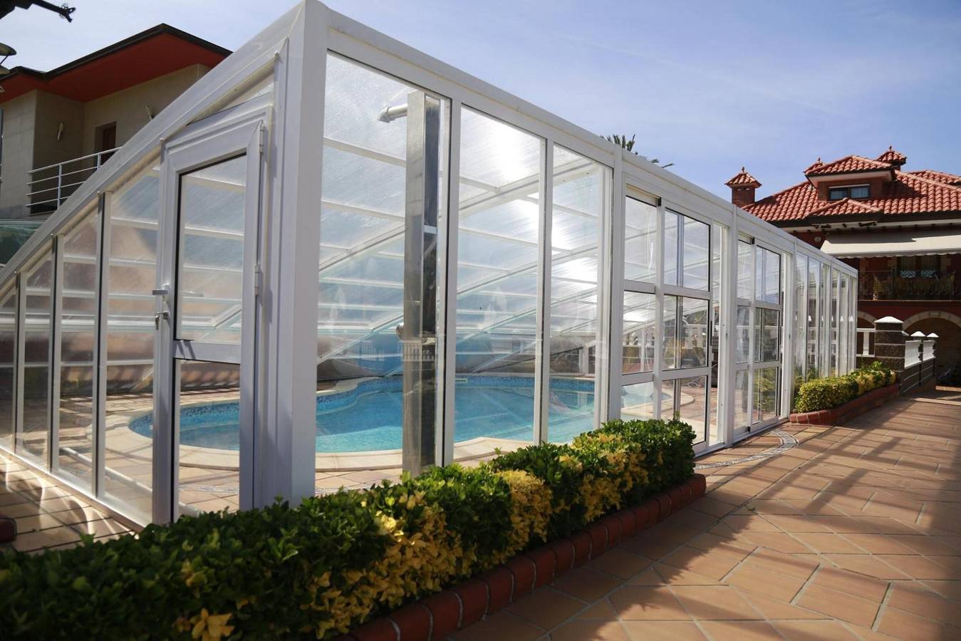 Apartamento entero, Casa La Arena con piscina in Miengo, Costa de Cantabria