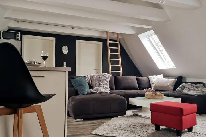 Ferienwohnung für 4 Personen, mit Terrasse und Garten sowie Ausblick