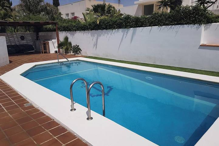 Holiday rental for 11 people, with Hot tub and Terrace as well as Garden in Vera