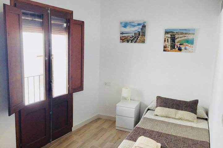 Vieille maison de ville de Peñíscola, à côté de Bufador in Peñíscola, Costa del Azahar