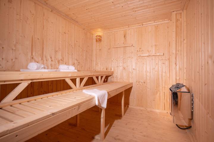 Location de vacances pour 26 personnes, avec jacuzzi ainsi que jardin et sauna, animaux acceptés à Bendorf - 3