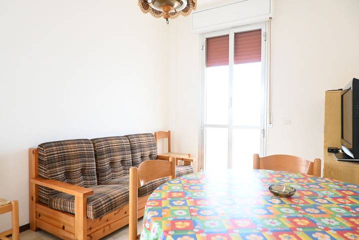 Entire apartment, Se164 - Marotta, Three-Room Apartment with Sea View and Terrace in Marotta, Mondolfo Region