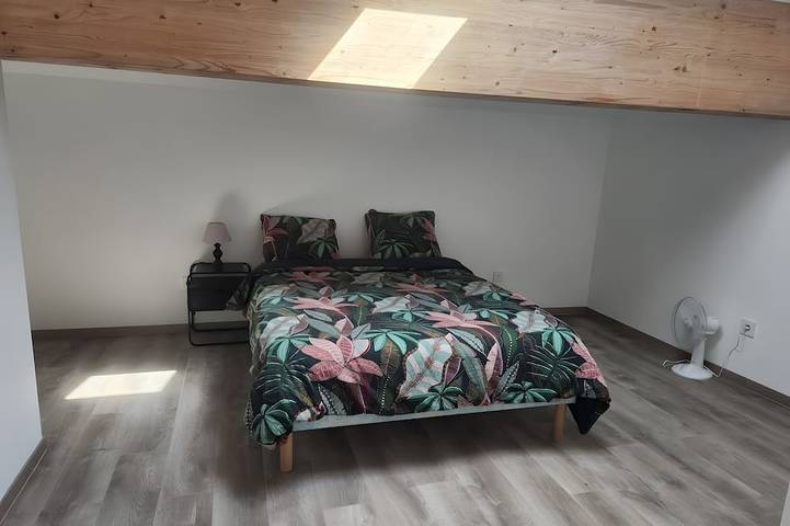 Location de vacances pour 8 personnes, avec jacuzzi à Saint-Germain - 2