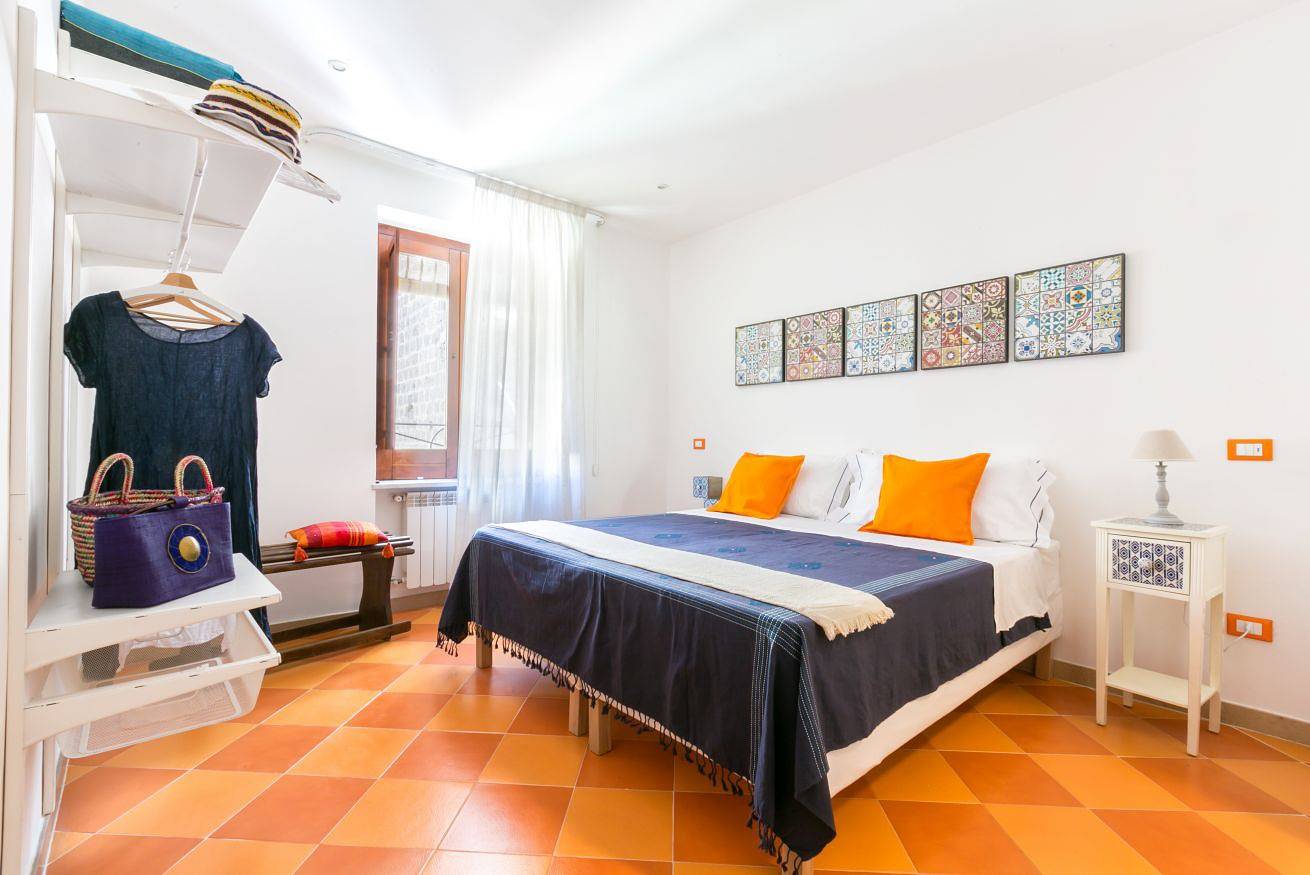 Entire apartment, Lovely apt in Sorrento Old town close to the beach in Sorrento, Naples Province