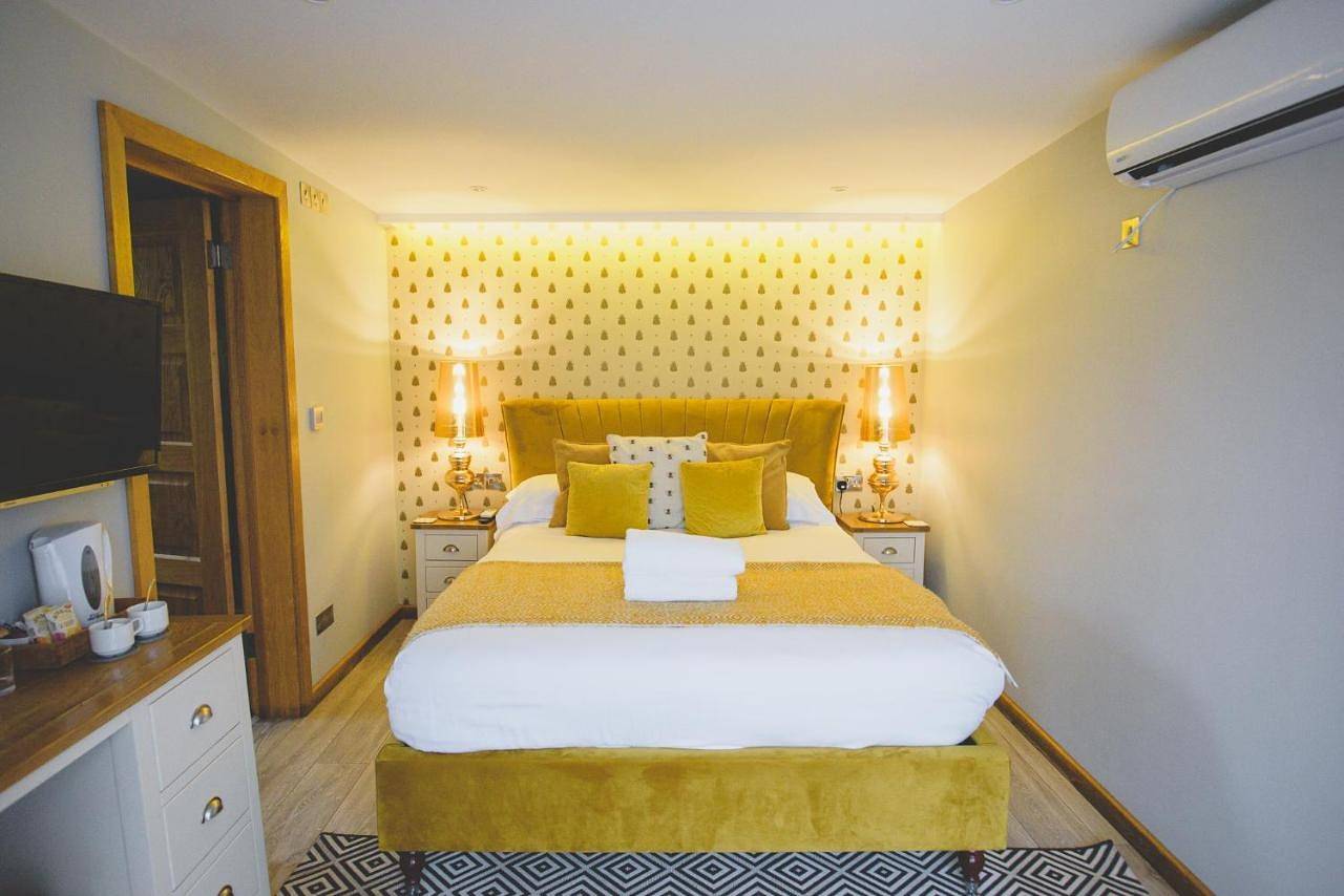 Deluxe Double Room with Shower in Fleggburgh, Great Yarmouth