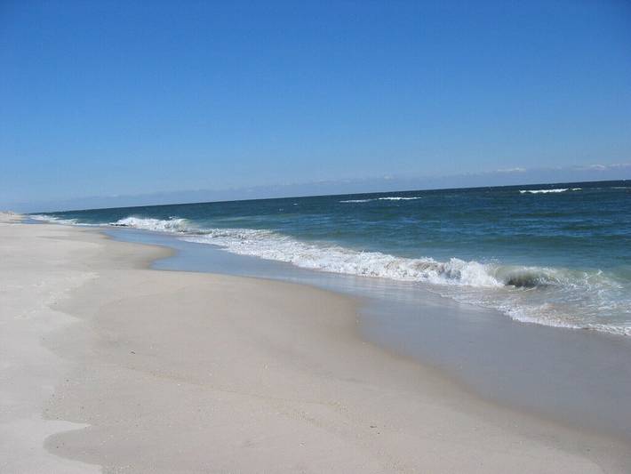 Vacation rental for 8 people, with terrace in Long Beach Island