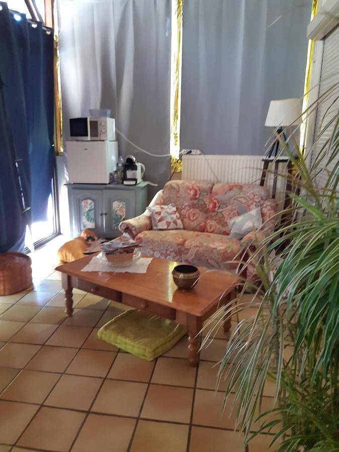 Chambre d’hôte pour 2 personnes, avec piscine ainsi que vue et jardin dans Saône-et-Loire - 2
