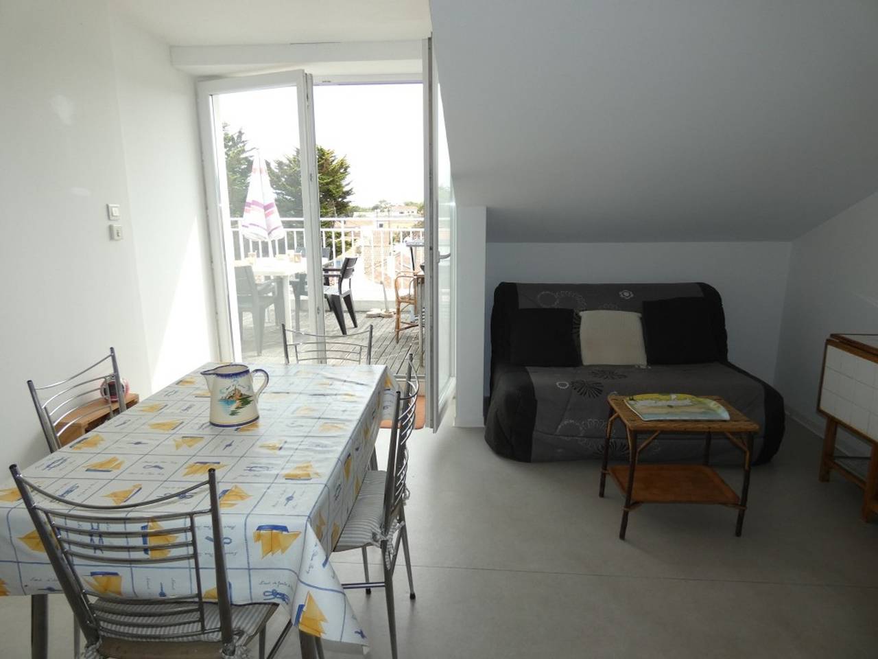 Appartement entier, Appartement central à Notre-Dame-de-Monts avec balcon et animaux acceptés in Notre-Dame-de-Monts, Vendée