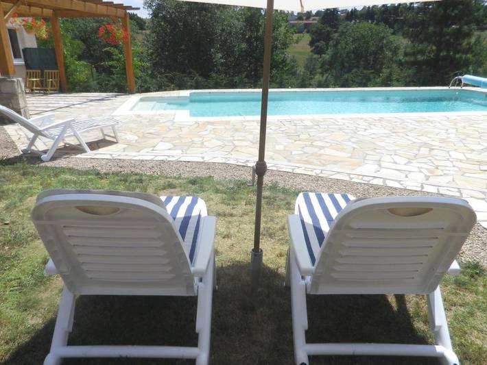 Location de vacances pour 4 personnes, avec jardin ainsi que piscine et vue à Vieille-Brioude - 4