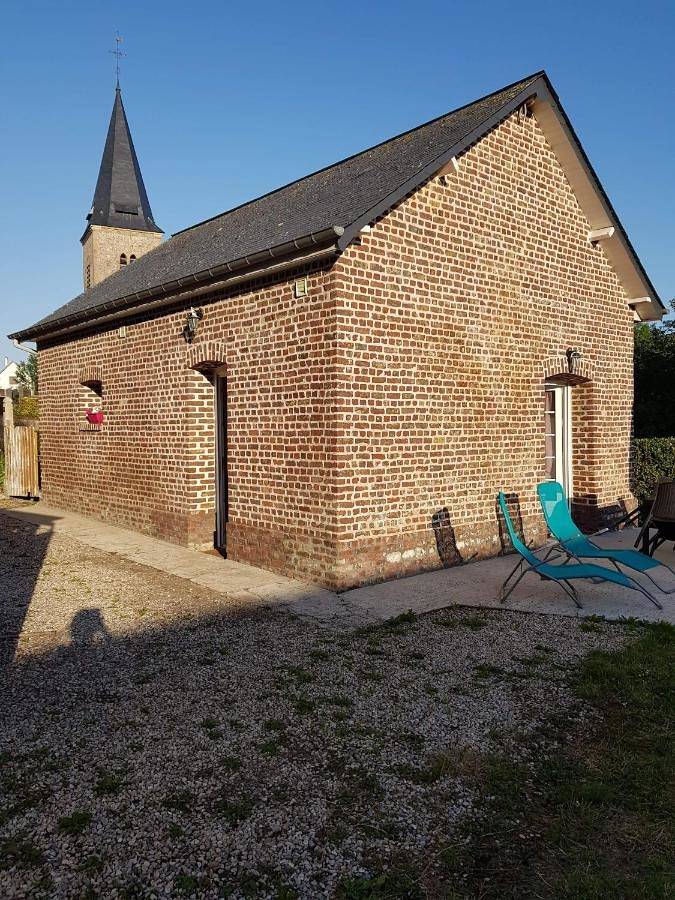 Two-Bedroom House in Bracquemont, Région de Dieppe