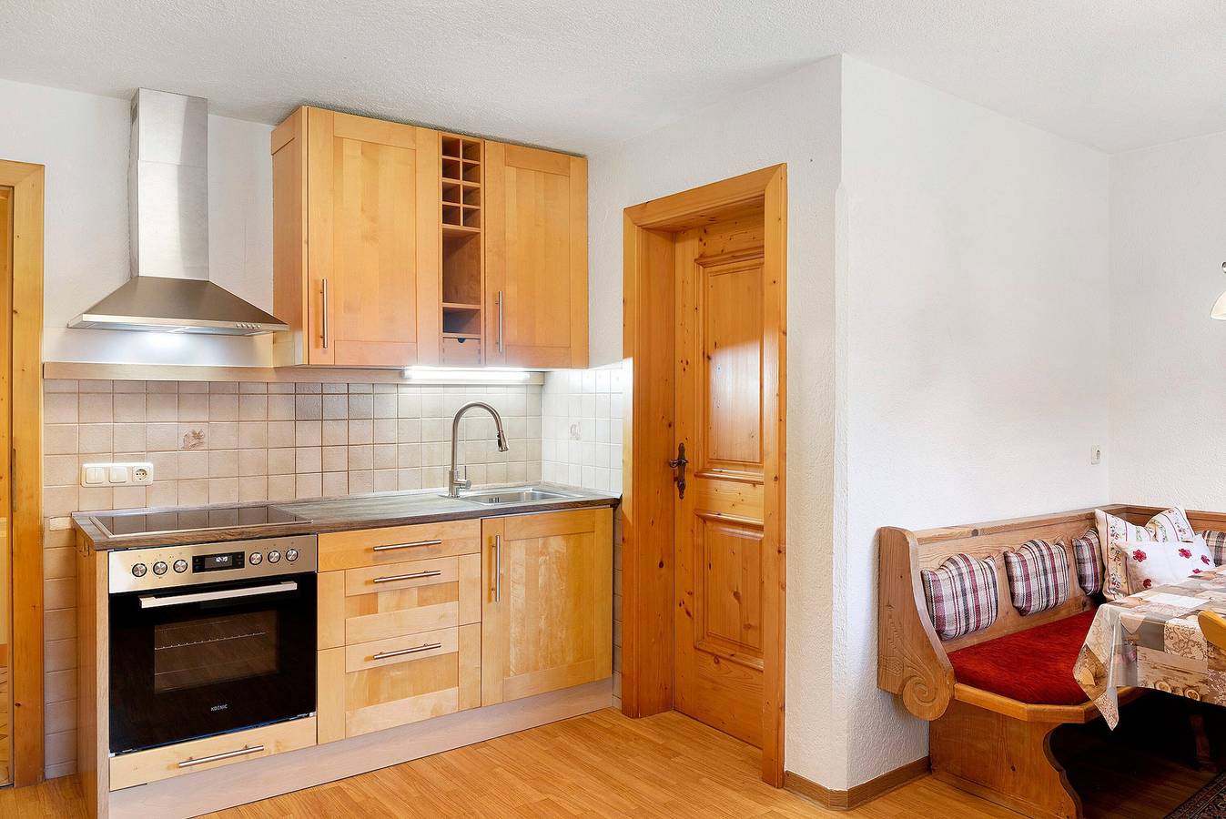 Appartement 'Haus Hart Im Zillertal' mit Bergblick, Gemeinschaftsterrasse und Wlan in Hart im Zillertal, Ski-Optimal Hochzillertal