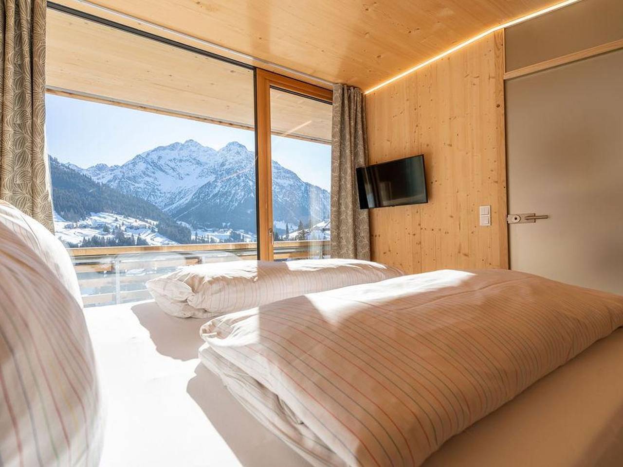 Walserkreuz - Walserkreuz - Suite 6, 2 Schlafräume, 2 Bäder in Hirschegg Kleinwalsertal, Mittelberg