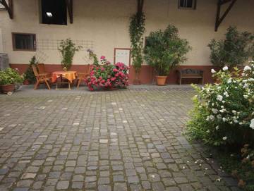 Bauernhof für 4 Personen in Lonnig, Osteifel, Bild 1