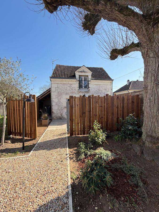 Location de vacances pour 3 personnes, avec terrasse à Chailles - 4