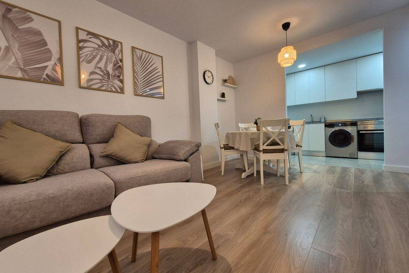Geheel appartement, Charming apartment with Wi-Fi & dishwasher, great for long stays. in Oviedo, Cantabrisch Gebergte