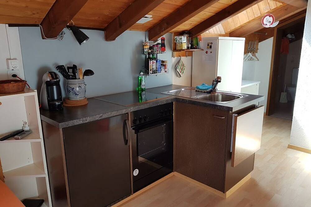 Ganze Wohnung, Studio mit Balkon, Top Lage. in Zermatt, Walliser Alpen