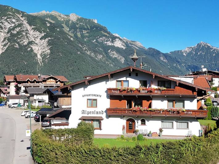 Ferienwohnung für 5 Personen, mit Sauna und Balkon in Pertisau