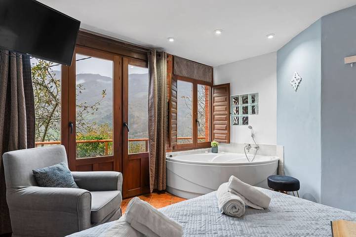 Ferienwohnung für 2 Personen, mit Terrasse und Whirlpool, mit Haustier - 1