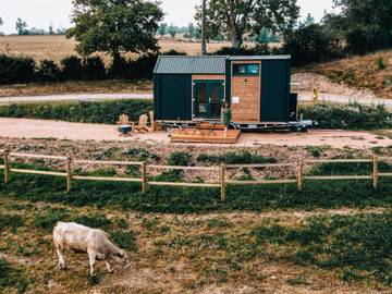 Location de vacances pour 3 personnes, animaux acceptés à Cressanges