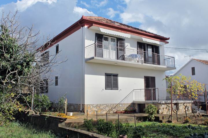 Ganze Wohnung, 2-Zimmer-Ferienwohnung mit Balkon und Meerblick Zadar - Diklo, Zadar A-5926-a in Zadar Stadt, Zadar (Kommun)