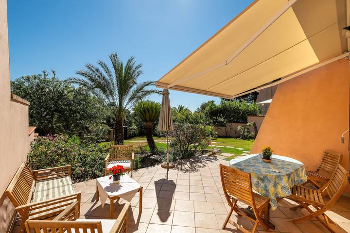 Villa Simona in Santa Margherita di Pula – Entspannung im Grünen nahe Traumstränden in Santa Margherita di Pula, Pula und Umgebung