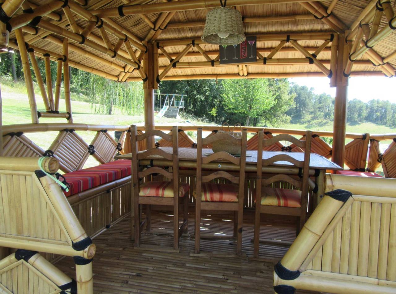 Villa "Maeltri" 12 personnes tout confort +piscine. Spa en option in Léguillac-de-l'Auche, Périgord Blanc