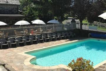 Camping pour 6 personnes dans L'Aubrac