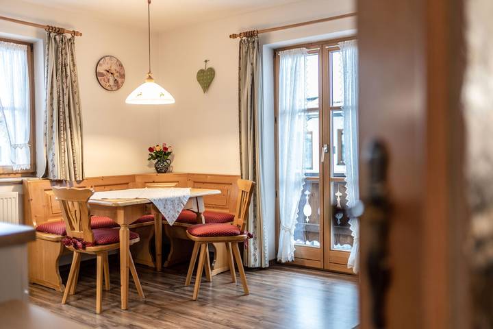 Bauernhaus für 4 Personen, mit Terrasse und Ausblick in Europa - 4