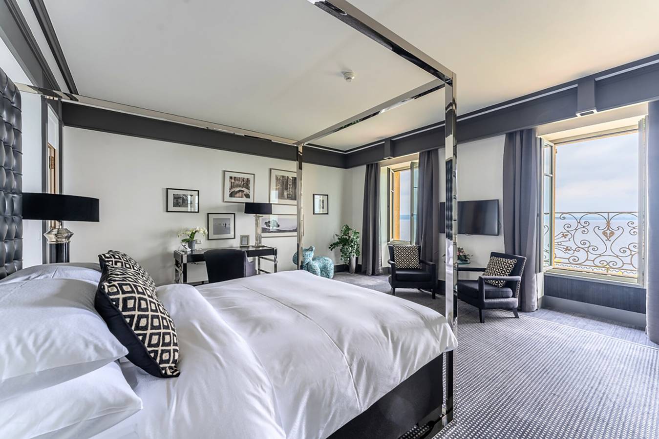 Beau-Rivage Hotel - Chambre Standard in Neuchâtel, Pays des Trois-Lacs